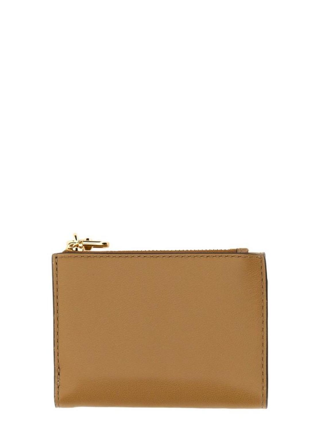 Michael Michael Kors Logo Plaque Trifold Wallet