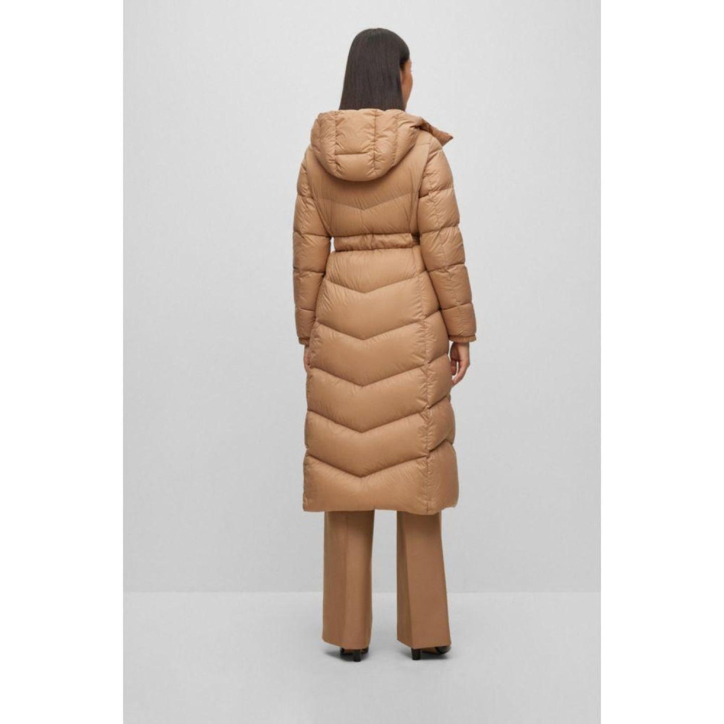 Slim-fit puffer jacket in water-repellent fabric