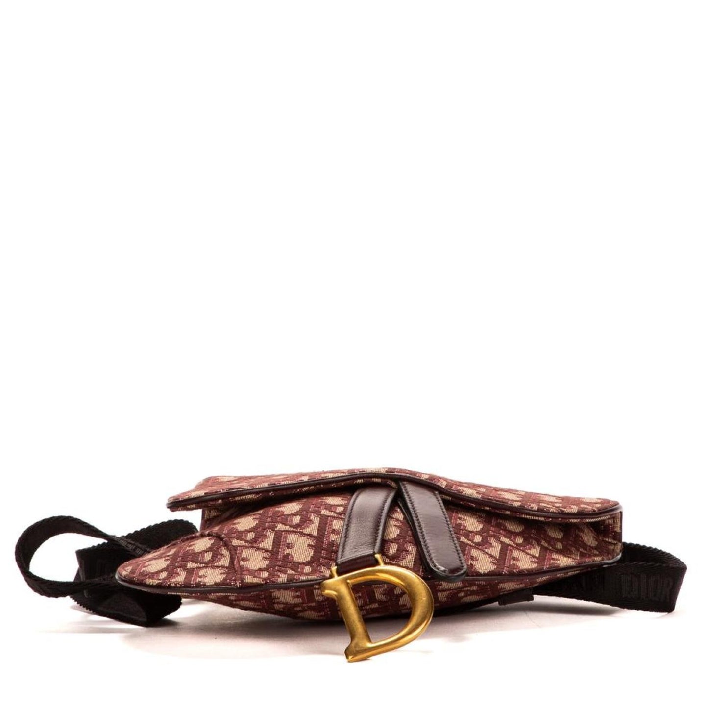 Saddle pouch