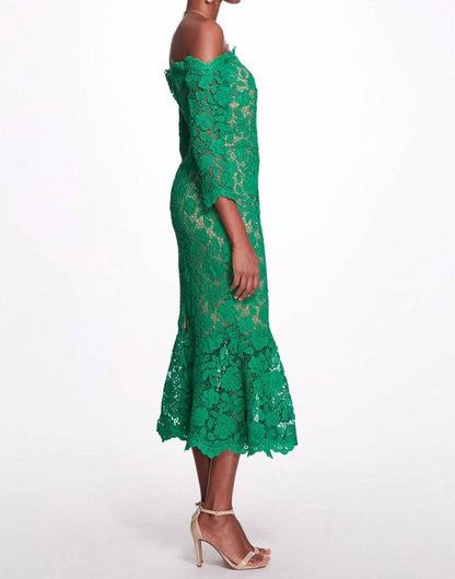 Off Shoulder Scalloped Lace Gown In Emerald