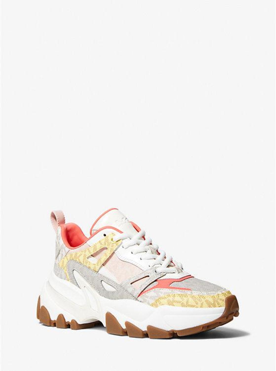 Nick Color-Block Signature Logo Trainer