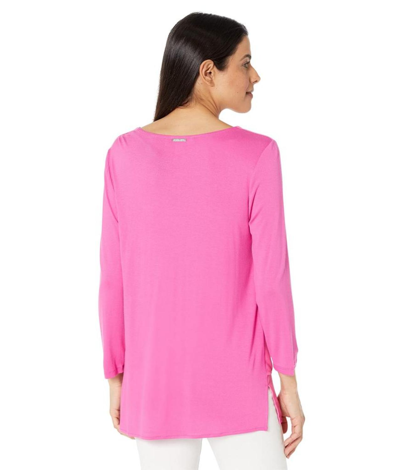 V-Neck Mixed Media