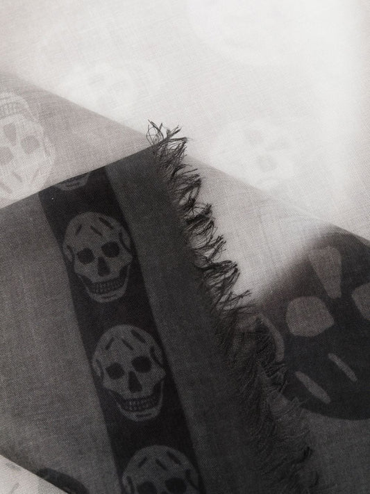 Alexander McQueen Scarfs Black