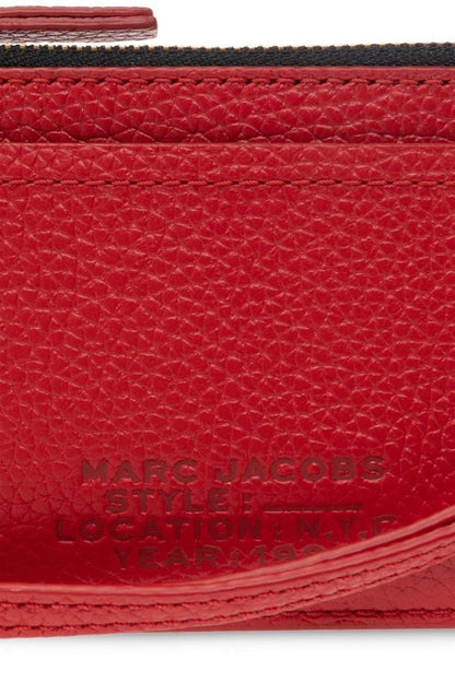 Marc Jacobs Logo Embossed Zipped Wallet