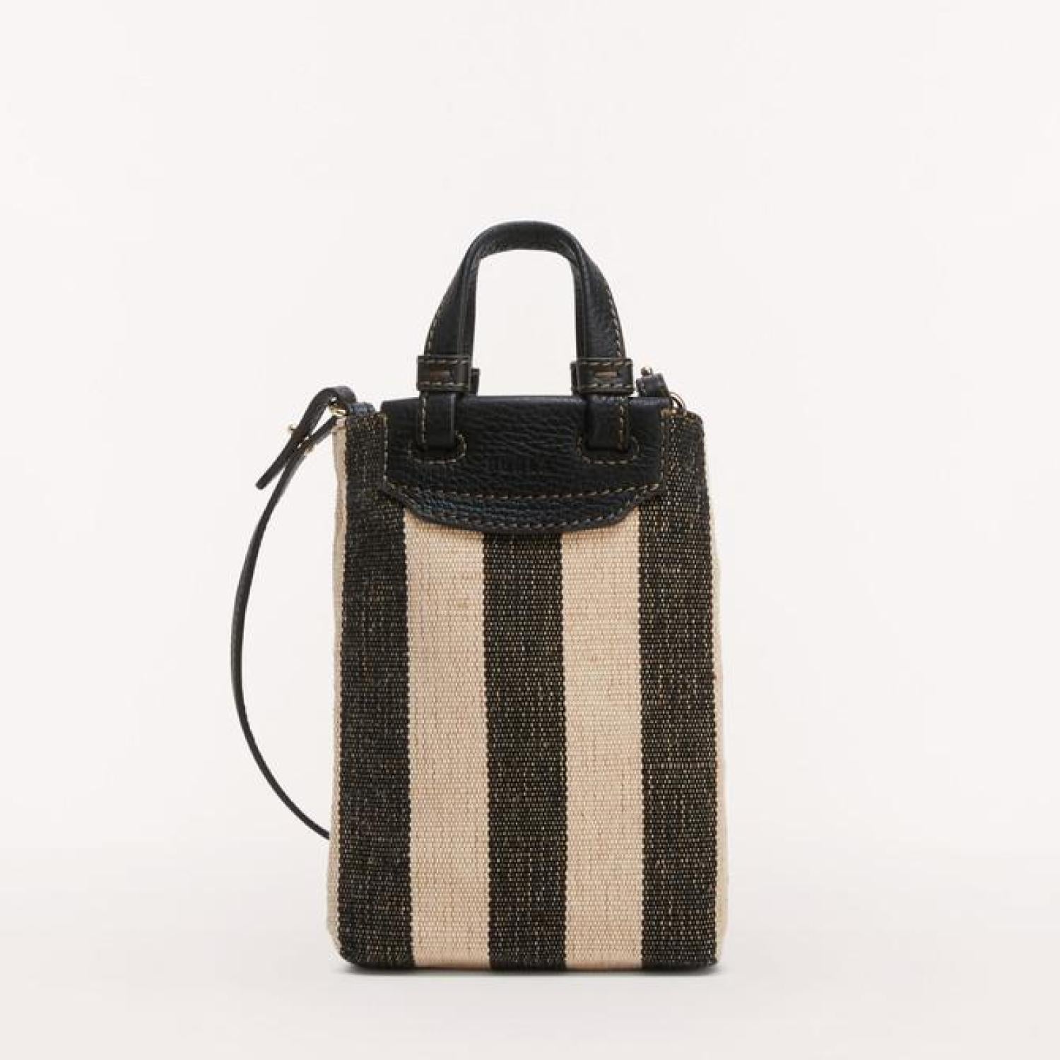 夏に向けて！FURLA MERAVIGLIA Lサイズ かごBAG