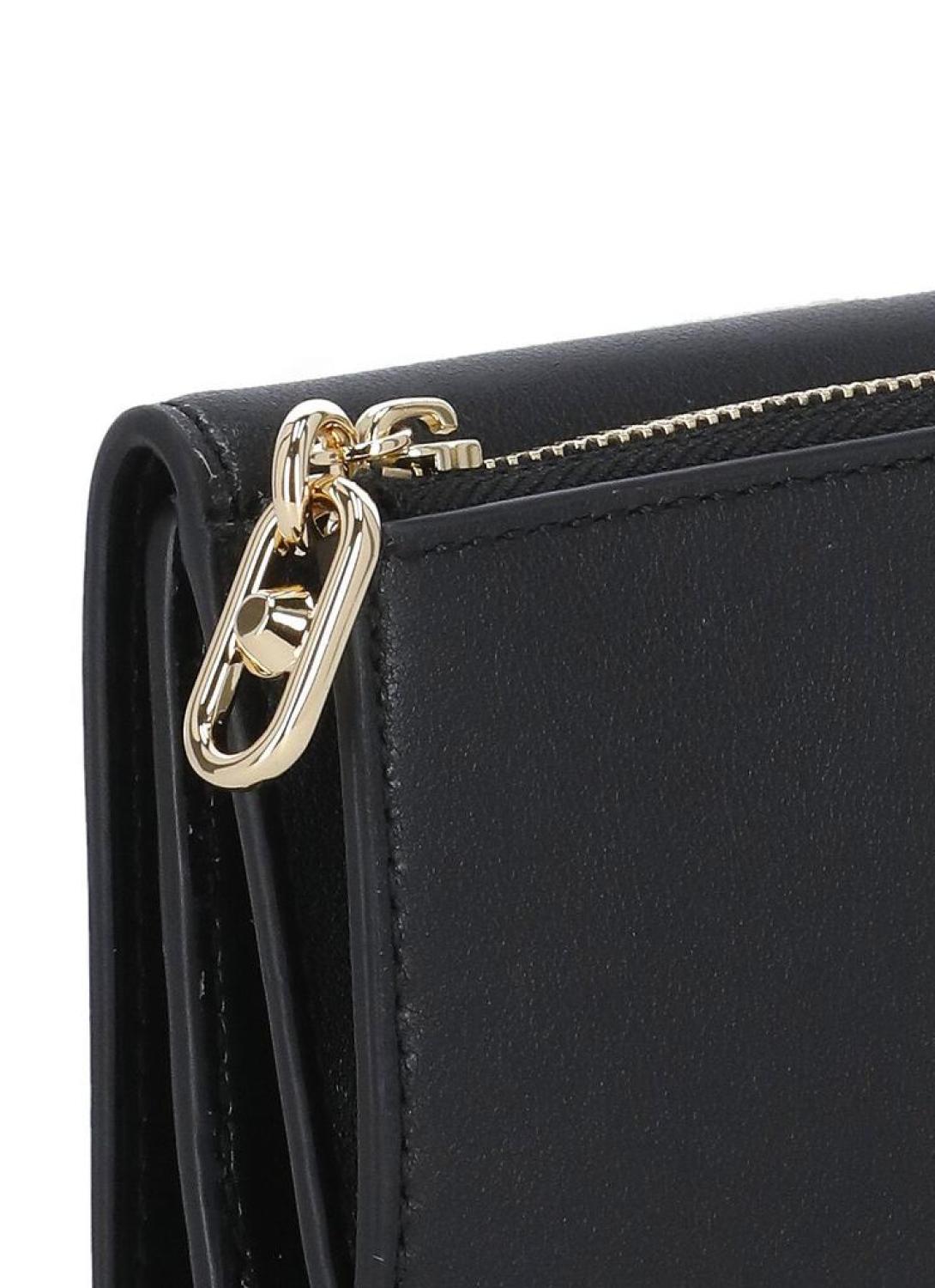 Michael Michael Kors Logo Plaque Trifold Wallet