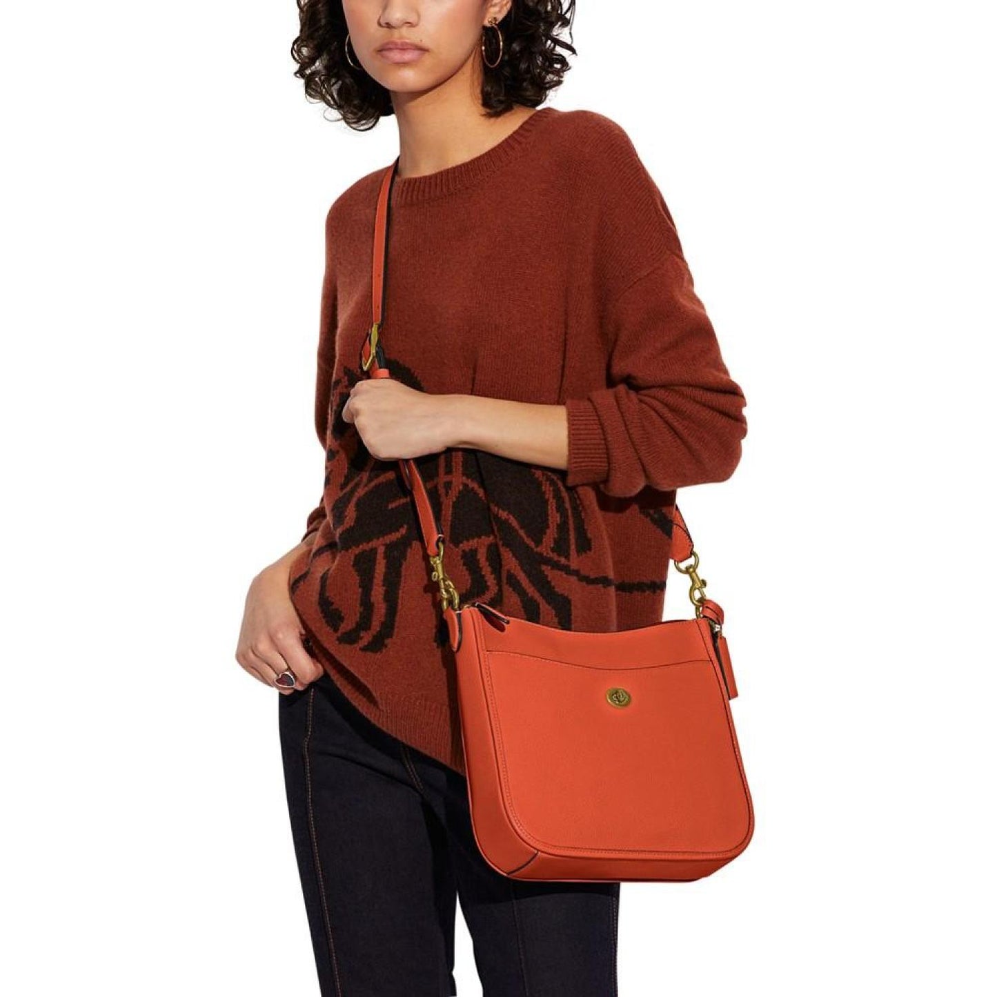 Pebble Leather Chaise Crossbody