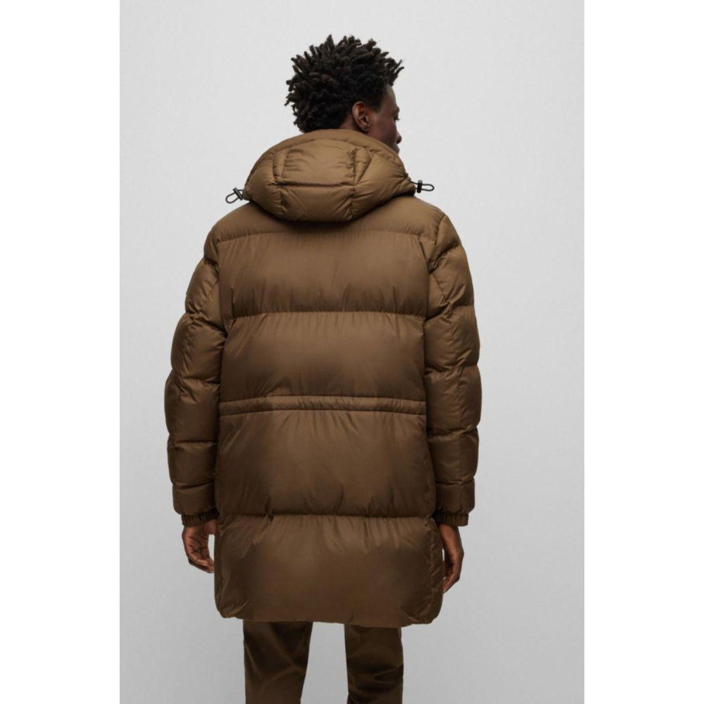 Water-repellent padded jacket with hood