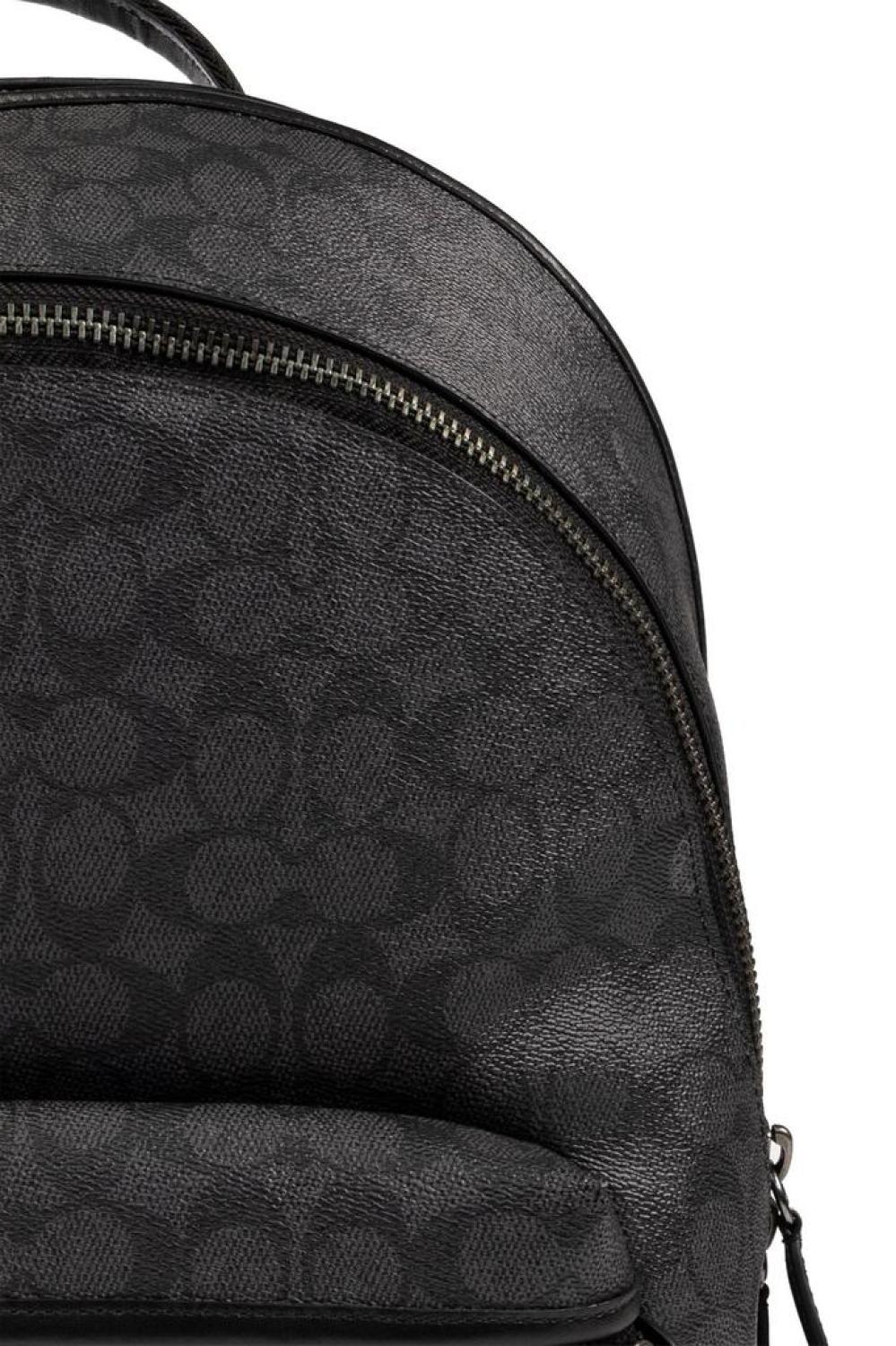 Coach Logo Detailed Zipped Backpack