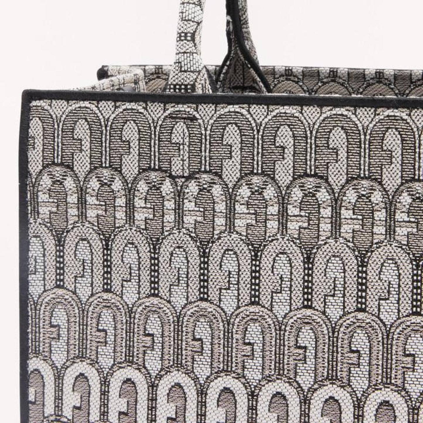 Furla Opportunity