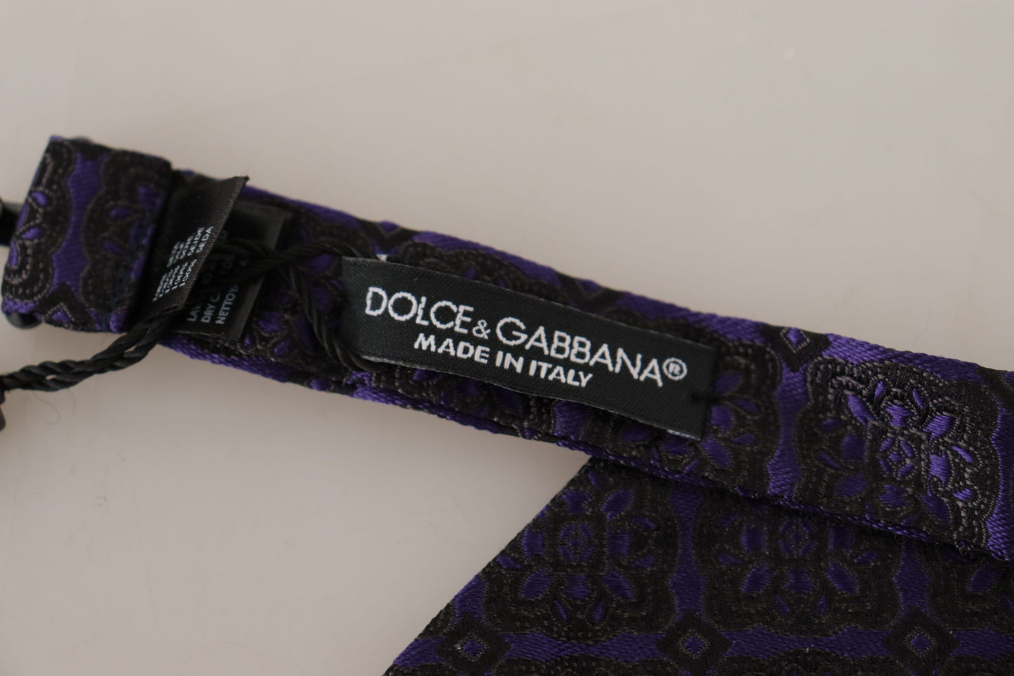 Dolce & Gabbana Elegant Blue Geometric Silk Bow Tie
