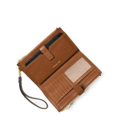 Michael Michael Kors Logo Plaque Zipped Wallet