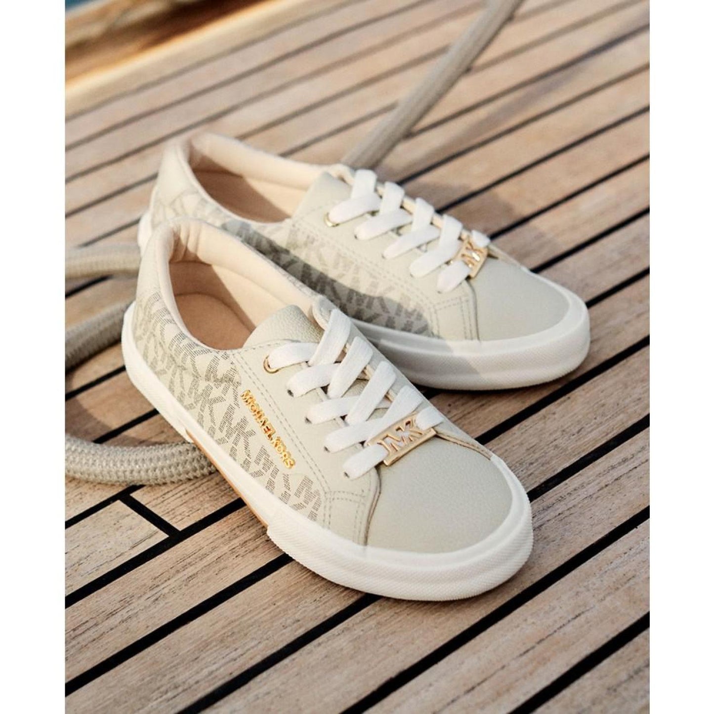 Little Girls Izetta Regent Logo Monogram Sneaker