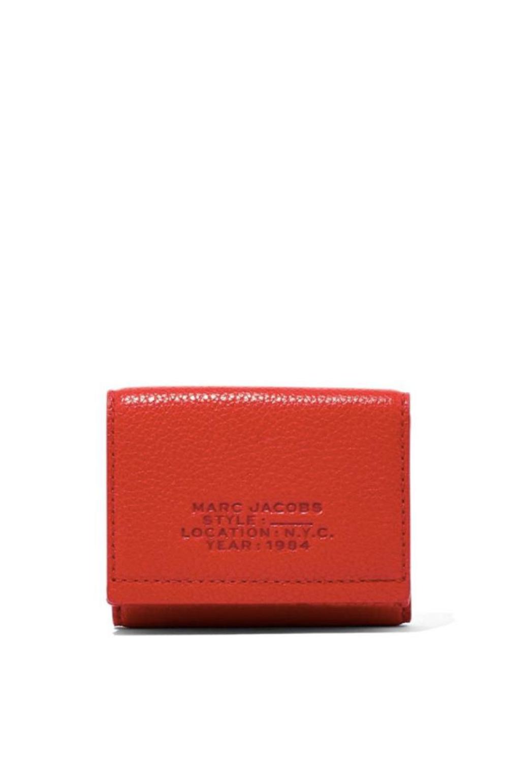 Marc Jacobs Logo Embossed Medium Trifold Wallet