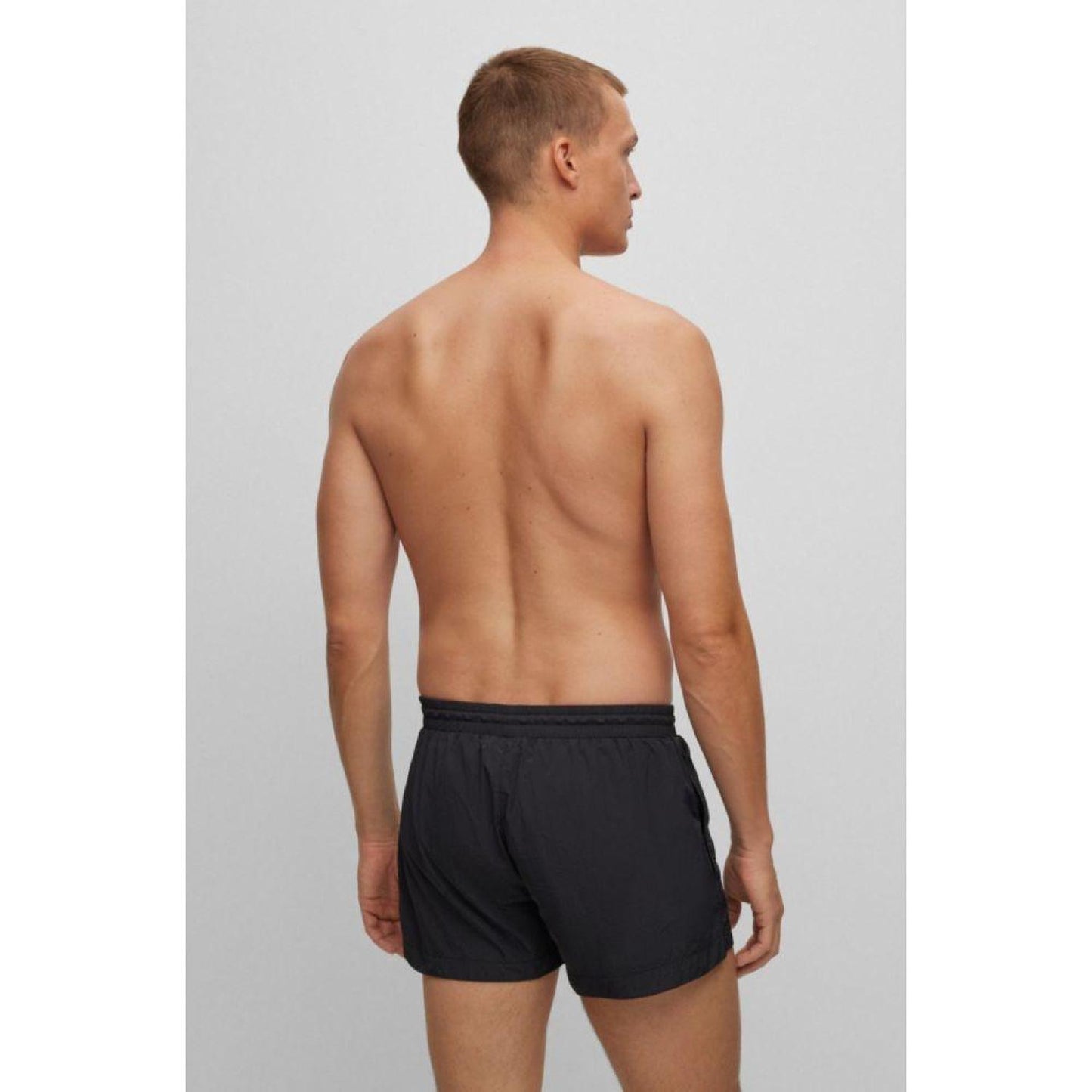 Quick-drying swim shorts with logo details