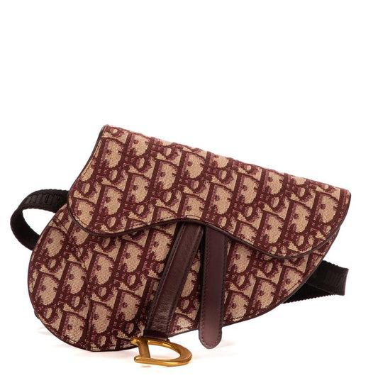 Saddle pouch