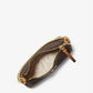 Jet Set Charm Small Logo Pochette