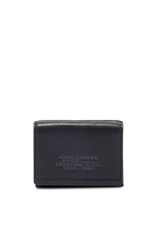 Marc Jacobs Logo Embossed Medium Trifold Wallet