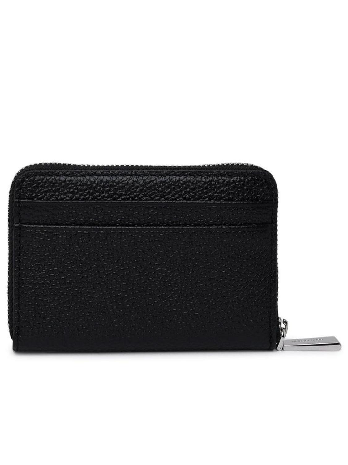 Michael Michael Kors Logo Plaque Zipped Wallet