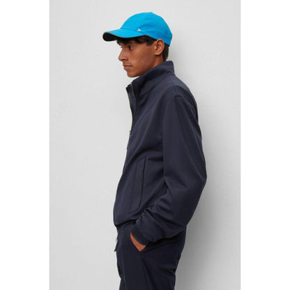 Performance-piqu cap with decorative reflective details
