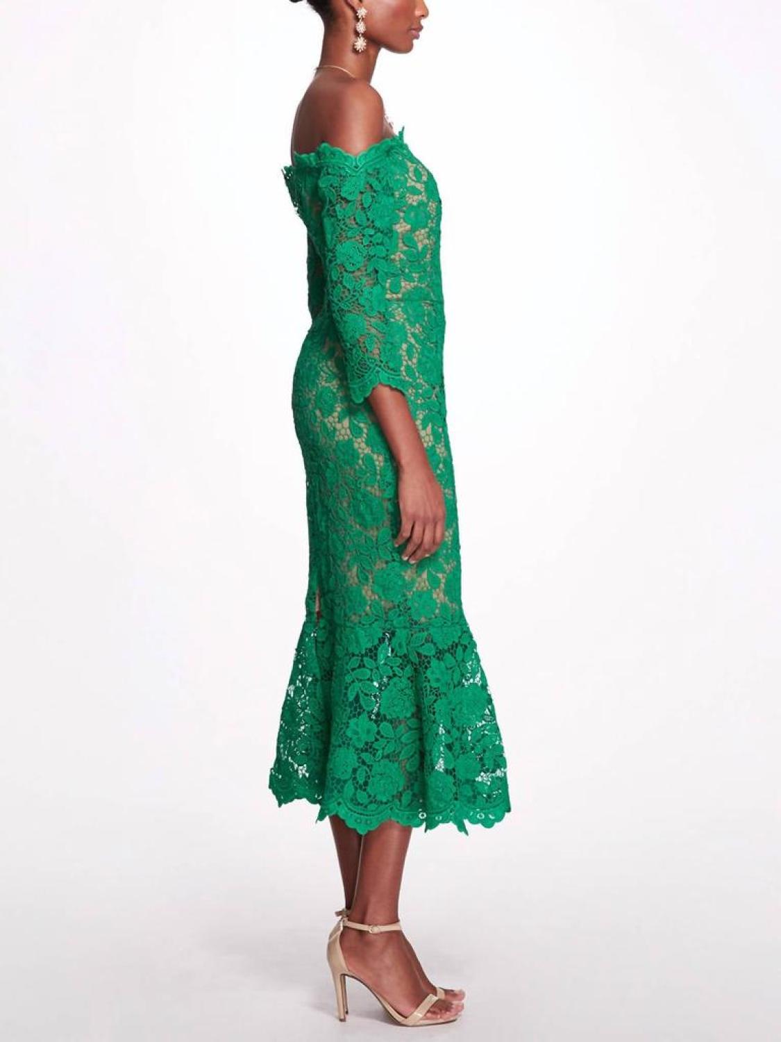 Off Shoulder Scalloped Lace Gown In Emerald